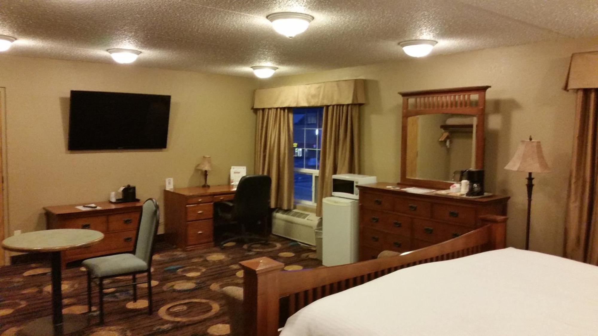 Stonebridge Hotel Fort Mcmurray Zimmer foto