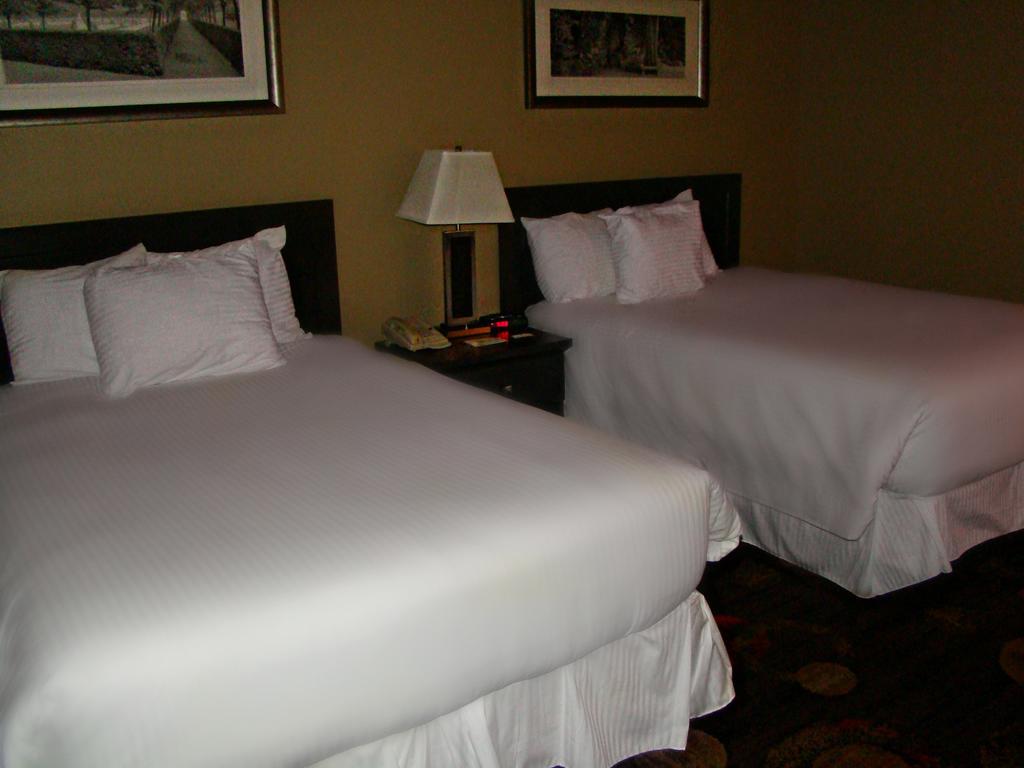 Stonebridge Hotel Fort Mcmurray Exterior foto