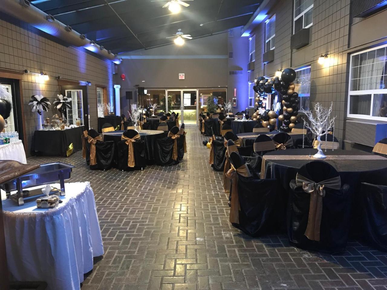 Stonebridge Hotel Fort Mcmurray Exterior foto